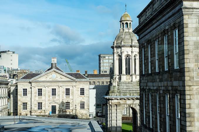 Does CAO Apply To All Universities?